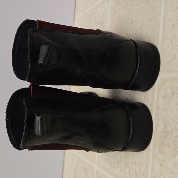 Born Leather Black Booties Size 8.5 - Picture 3 of 16